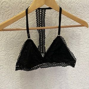 T- back lace black bralette